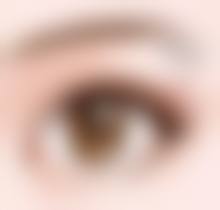 化妆注意事项：保护眼部健康修复