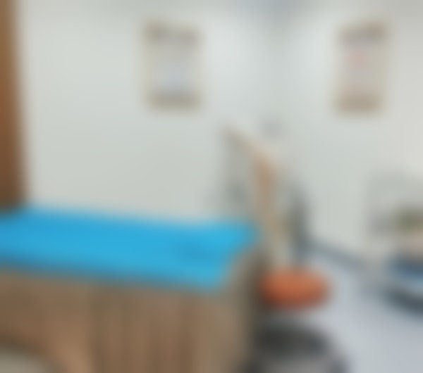 王冀耕坐诊北京丰联丽格医疗美容门诊部的出诊时间：每周二、四上午，可拨打电话 010 - 123xxx 预约！ 