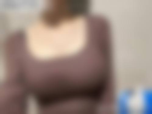 应对假体隆胸喂奶后乳房下垂的方法
