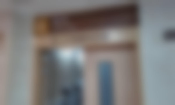 二、特色科室与项目:覆盖全眼病诊疗