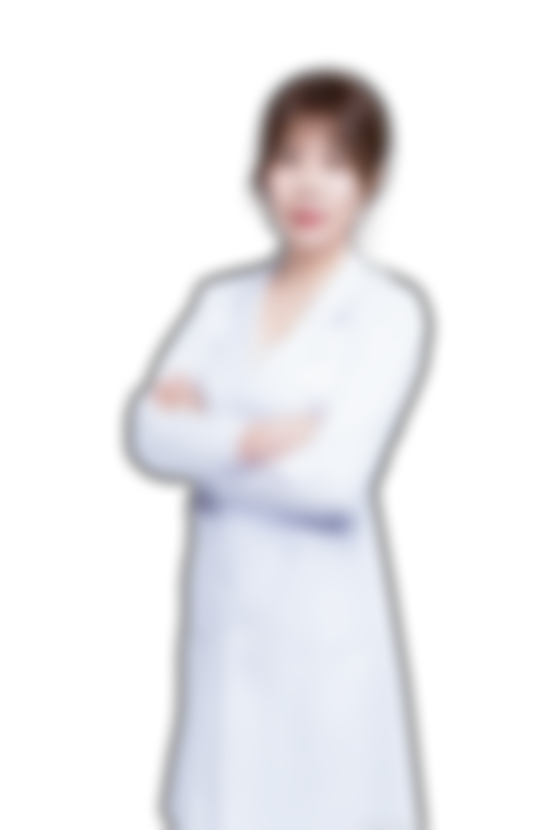 黄静