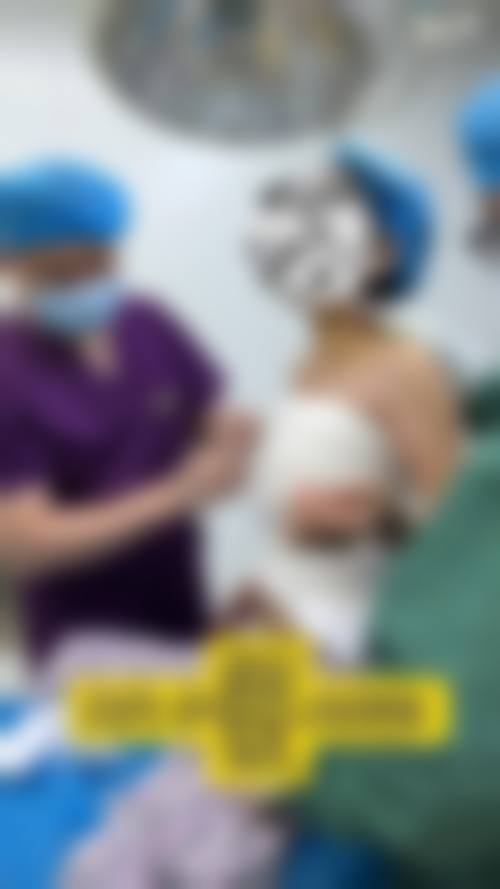 深圳富华唐新辉隆胸价格不贵，真实口碑见证实力